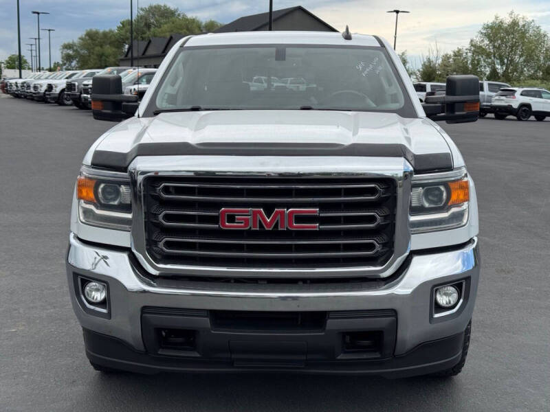 gmc sierra 2500hd 2019 1GT12PEG2KF222357 image gmc sierra 2500hd 2019 1GT12PEG2KF222357 image